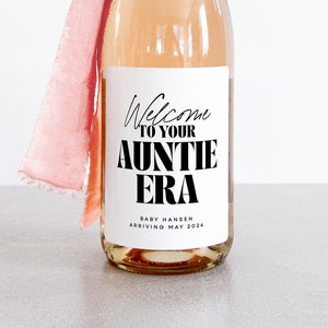 Pregnancy Announcement for Best Friends to Auntie Gift Pregnancy Reveal Wine Label for Grandparents Baby Reveal Champagne Sticker TAN