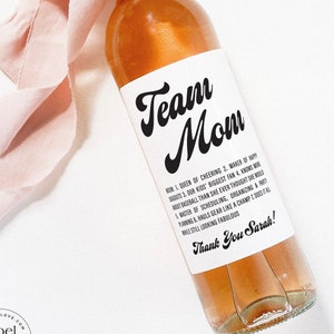 Baseball Mom Gift, Team Mom Wine Bottle Labels, Soccer Mom Thank You Gift, Team Mom Appreciation Gift, Softball Mom Gift Idea