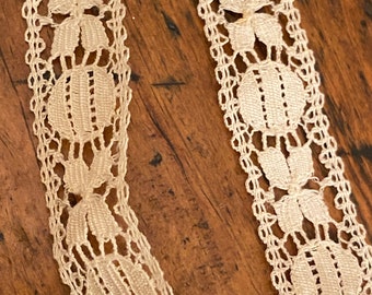 2 yds. Antique linen or cotton lace  19th century