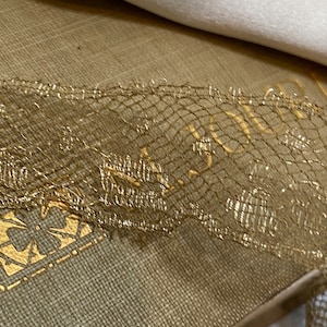 Antico vero pizzo dorato in metallo del 1900, yardage autentico