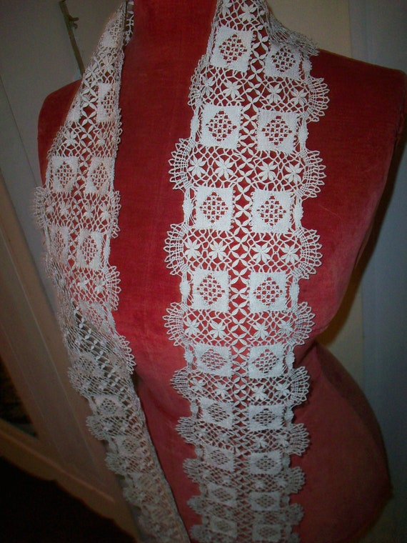 Maltese lace silk/linen scarf/lappet 1800s - image 9