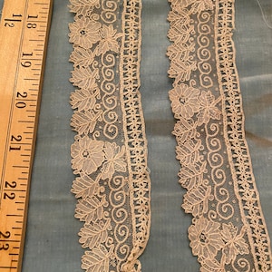 Antique lace point de gaze 1800s antique lace delicate design Finely done