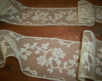 Antique very fine cotton lace beautiful Rose pattern butter cream color