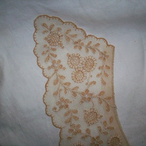 1 1920s antique lace embroidered net that is two tone collar image 3