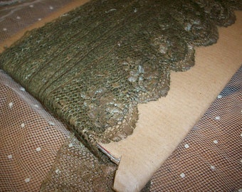 Metallic deep gold lace 1910s authentic