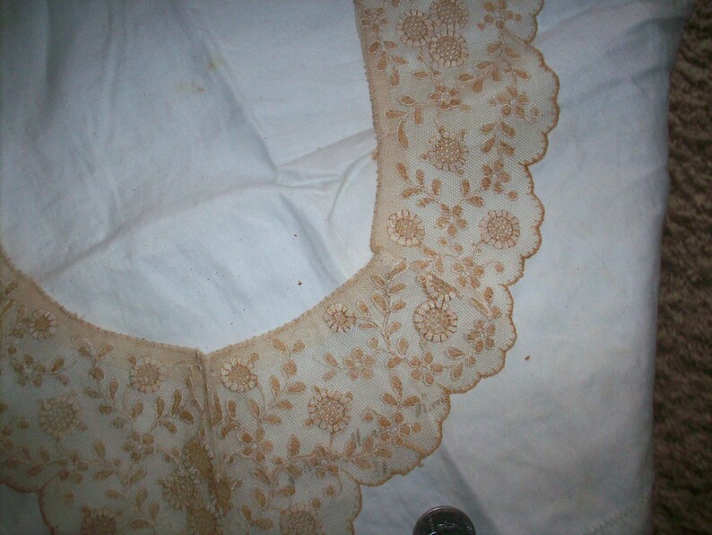 1 1920s antique lace embroidered net that is two tone collar image 5
