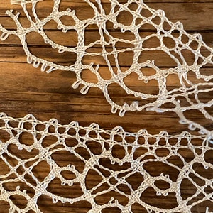 Antique pure silk lace 1 " wide delicate pattern Italian 1800s doll supplies