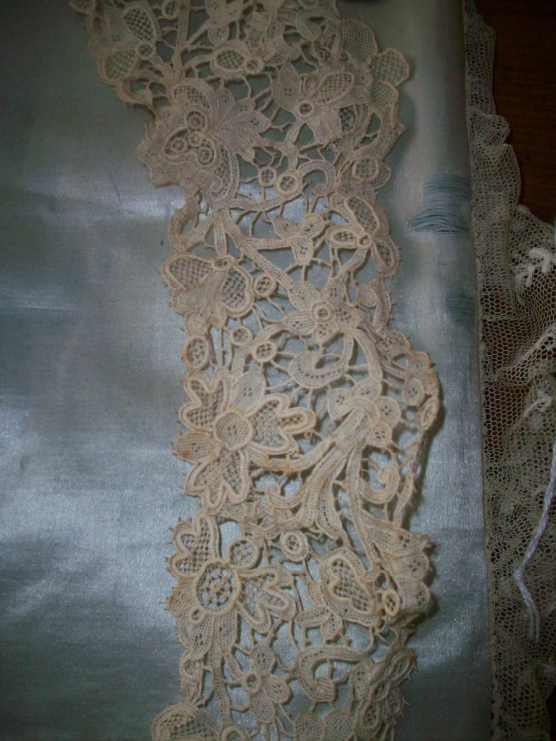 Antique hand done Needle lace collar piece with stays Etsy