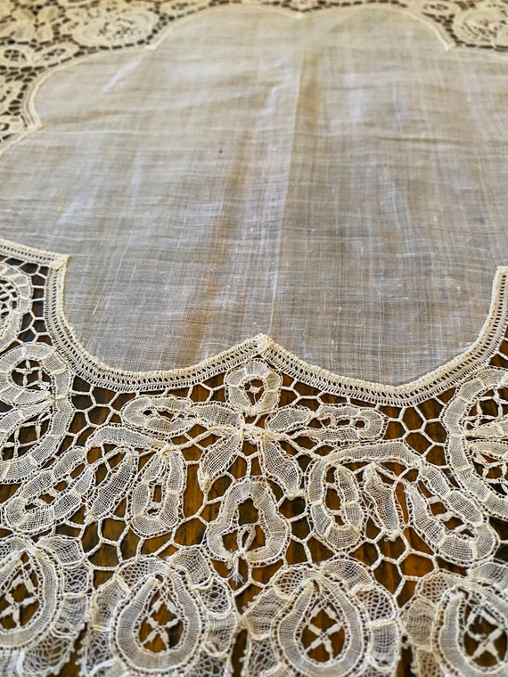 Honiton Antique Lace hand done wedding hanky/doil… - image 5