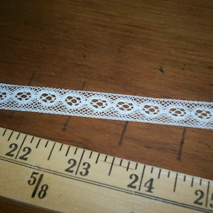 2 yds.of a 5/8&quot; dentelle antique coton français métrage