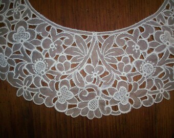 1 1920s antique lace embroidered organdy collar