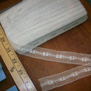 Deco vintage French white cotton lace lovely design image 2