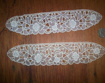 1 1920s antique lace embroidered organdy cuff or inset