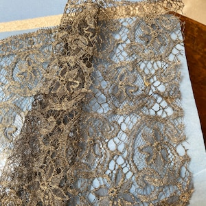 Pizzo in argento metallizzato autentico del 1900