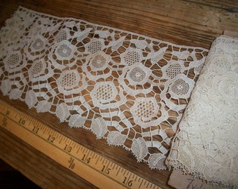 vintage French ivory color cotton lace lovely design