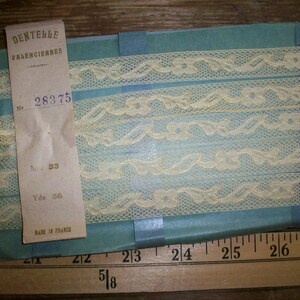 Antike Spitze Bulk Stock oder Rolle Butter Farbe Französisch 1920 Deco Yardage reine Baumwolle