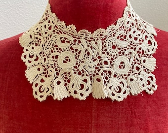 Antique lace collar Irish Crochet 1800s antique lace