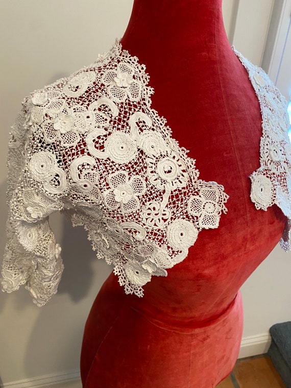 Utterly breathtaking Antique Irish lace Bolero han