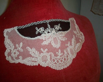 1920s antique lace embroidered net inset cuff/collar piece black/ivory