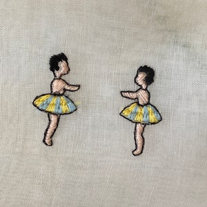 1920s antique figural hand loom sample of ballerinas