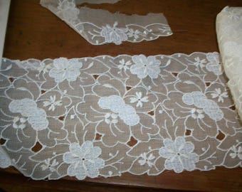 cotton 1920s antique lace yardage embroidery Swiss