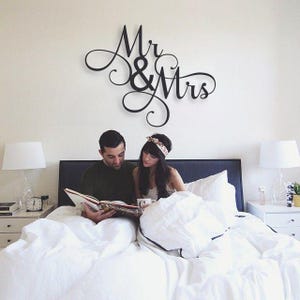 Mr & Mrs Wedding Sign, Wedding centerpiece Top Table Sign, wedding  decor, Mr Mrs Wedding Sign, Sweetheart Letter Sign, Bedroom Wall Art