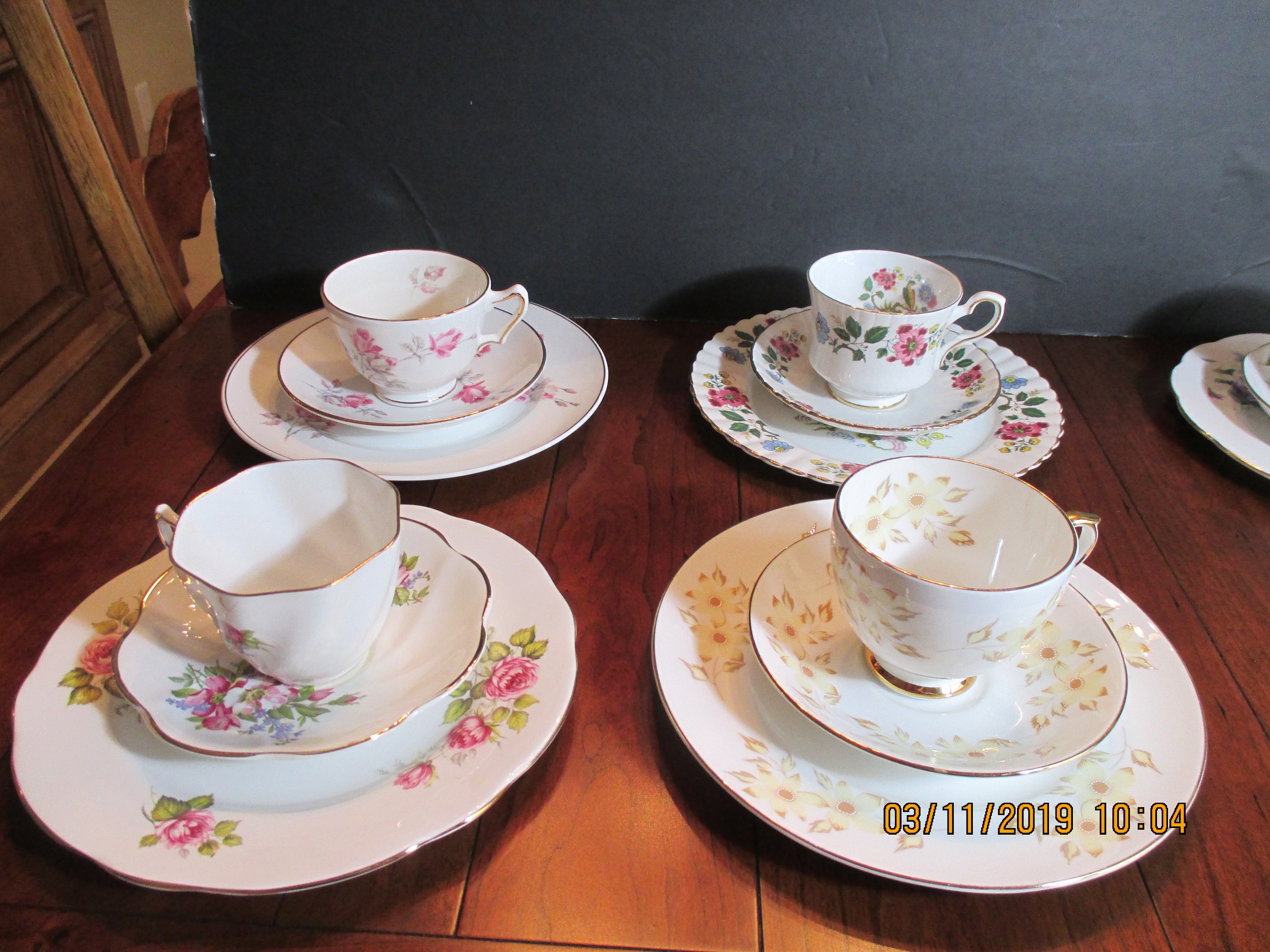 3-Pc Cake Plate Set