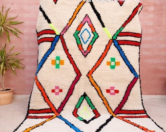 Fine Moroccan rug 5.6x8.5 Original Artist rug, Azilal rug Designer rug, Perfect Bedroom, living room or nursery rug ZAYA145