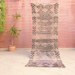 Vintage Moroccan Rug 2.6x7.8 Gorgeous Boujaad rug Purple beige Runner rug Blush mauve Blush Pink Beige rug