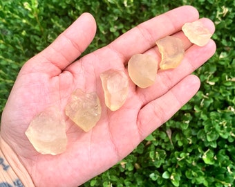 Libyan tektite Crystal, high frequency desert glass