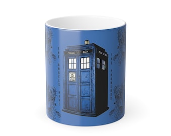 The Angels Have the Phone Box Doctor Who Color Morphing-mok