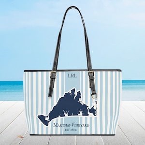 Marthas Weinberg Karte Große Tasche, Top Reißverschluss, Vegan Leder Handtasche, Carry all Weekender Reisetasche, personalisiertes individuelles Geschenk Umhängetasche.
