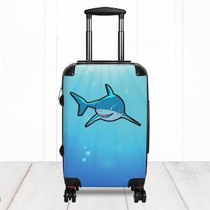 Toller weißer Hai Koffer. Personalisiertes individuelles Gepäck in 3 Größen. Monogramm Reisetasche. Hartschalen Rollgepäck Spinner. Kostenloser Versand*