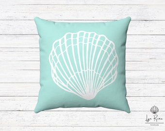 Aqua Blue Seashell Pillow, Coastal Home Decor, Oreiller carré et couverture.