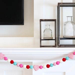 Valentine&#39;s Day Garland, Felt Ball Garland, Valentine&#39;s Day Felt Ball Garland, Pom Pom Garland, Valentine Garland, Felt Garland