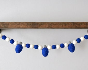 Hanukkah Garland, Chanukah Felt Ball Garland, Hanukkah Lights Garland, Winter Garland, Felt Garland, Blue and White Garland, Hanukkah Decor