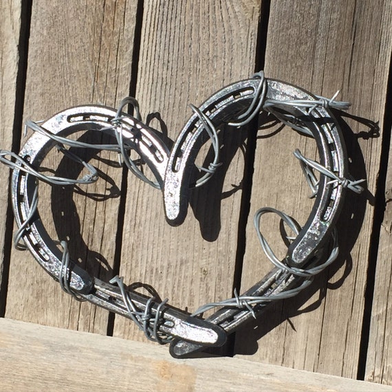 Horseshoe Heart Horseshoe Heart With Barb Wire Horseshoe Decor Rustic Decor  Horseshoe Art Christmas Gift Rustic Gift, Home Decor 