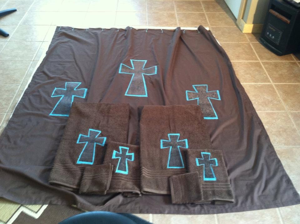 Bathroom Set, Shower Curtain, Bath Towels, Hand Wash Cloths, Country, Crosses, Towels