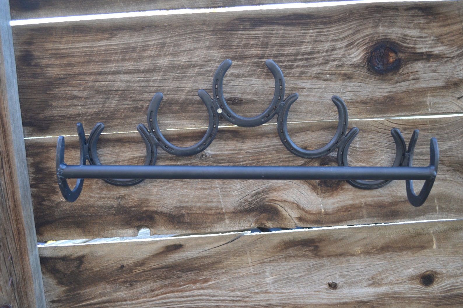 Horseshoe Towel Rack Horseshoe Art Horseshoe Decor Horse Etsy