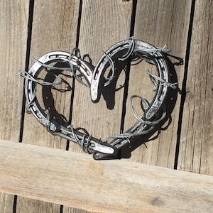 Horseshoe Heart - Horseshoe Heart with Barb Wire - Horseshoe Decor - Rustic Decor - Horseshoe Art - Christmas Gift - Rustic Gift, Home Decor