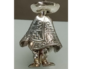 Vintage Mexican Man in Sombrero & Poncho Sterling Silver 925 Lapel Pin Tie Tack