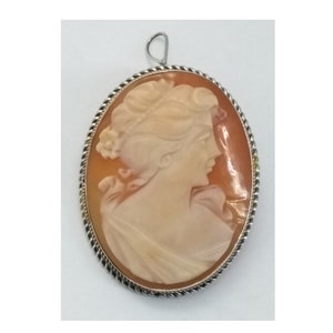 Vintage Solid 800 Silver Hand Carved or Pendant Cameo