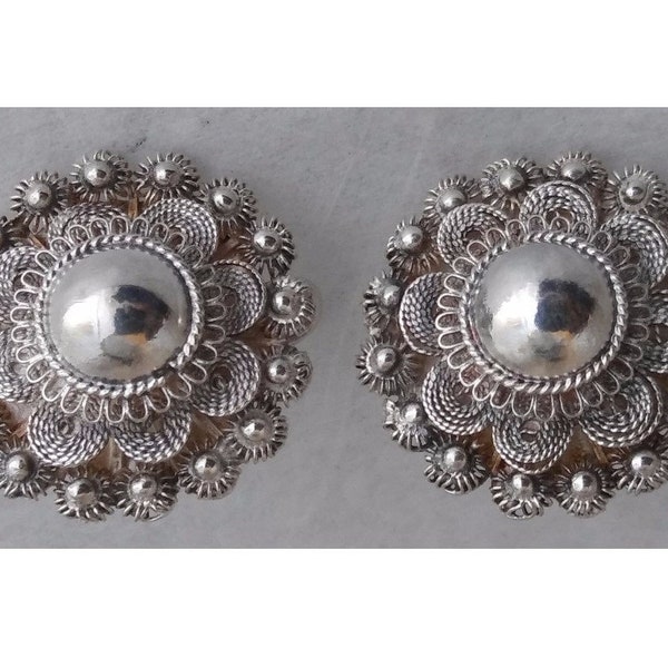 23mm Vintage Sterling Silver Victorian Cannetille Flower Screw Back Earrings
