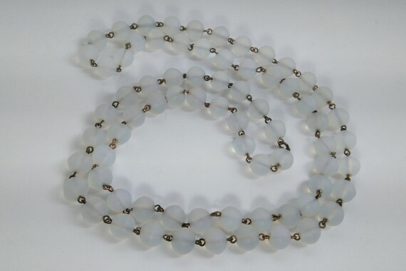 Antique Victorian 32" Opaline Glass 9mm Bead Neck… - image 2