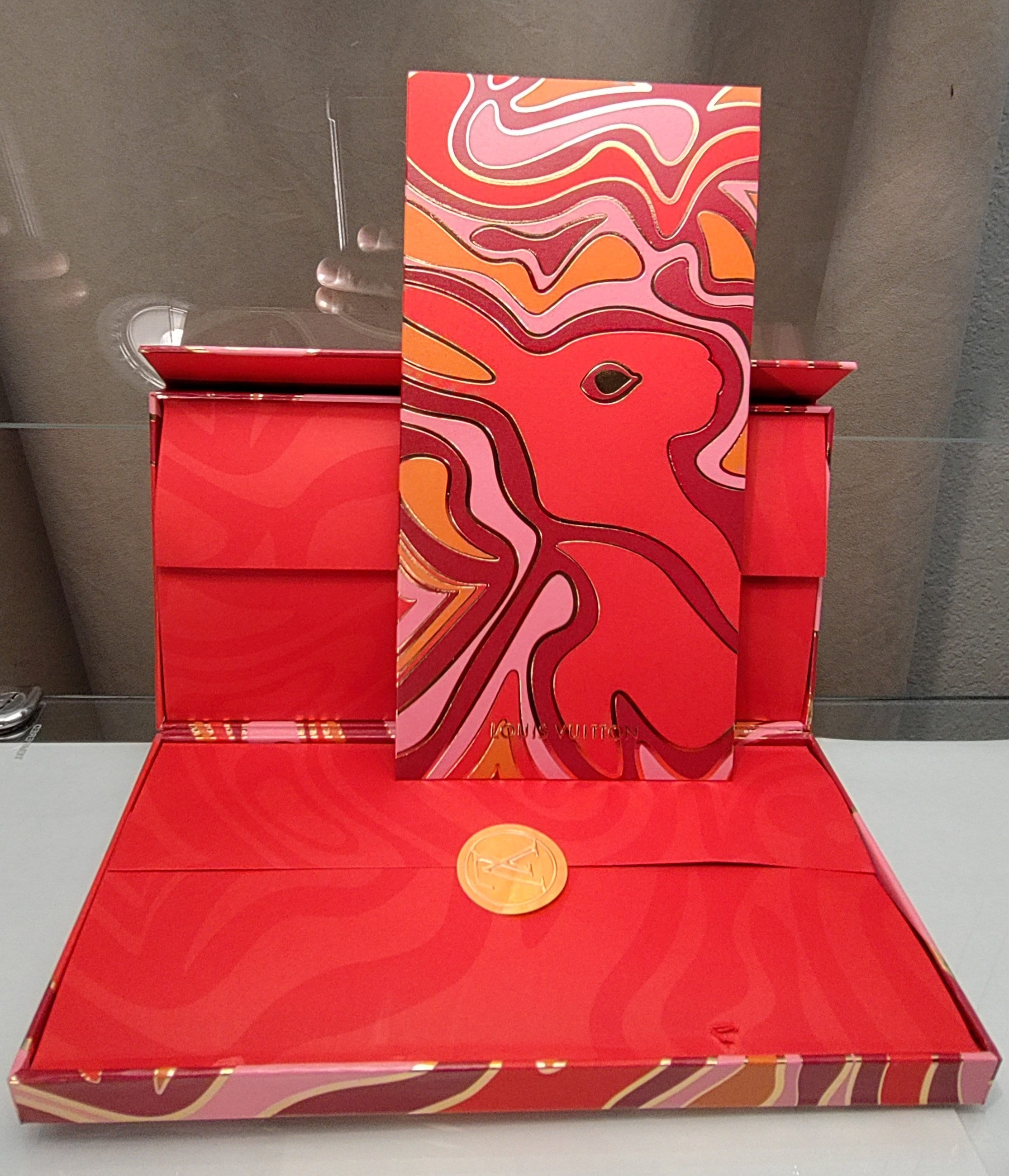 Enveloppe LOUIS VUITTON Red Pocket du Nouvel An Chinois CNY Chinese New Year