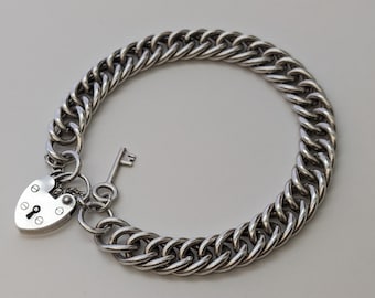 7&quot; English Vintage Solid Sterling Silver Heart Padlock 9.4mm Curb Chain Bracelet 33.9g
