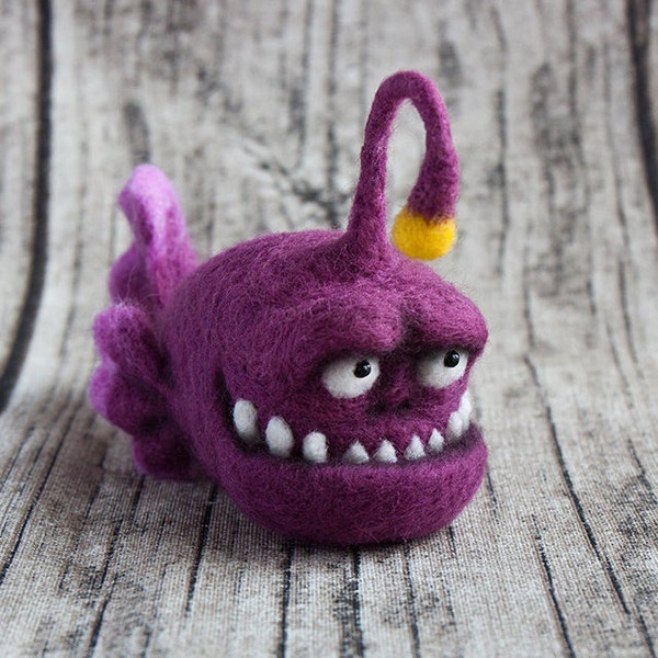 Anglerfish - Creepy fish - Deep Sea fish - Felt fish - Handmade toy - Needle felting - Figurines - Eco friendly - Personalised gifts