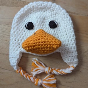 Crochet goose novelty hat, toddler, child, adult sizes, newborn photo prop duck hat