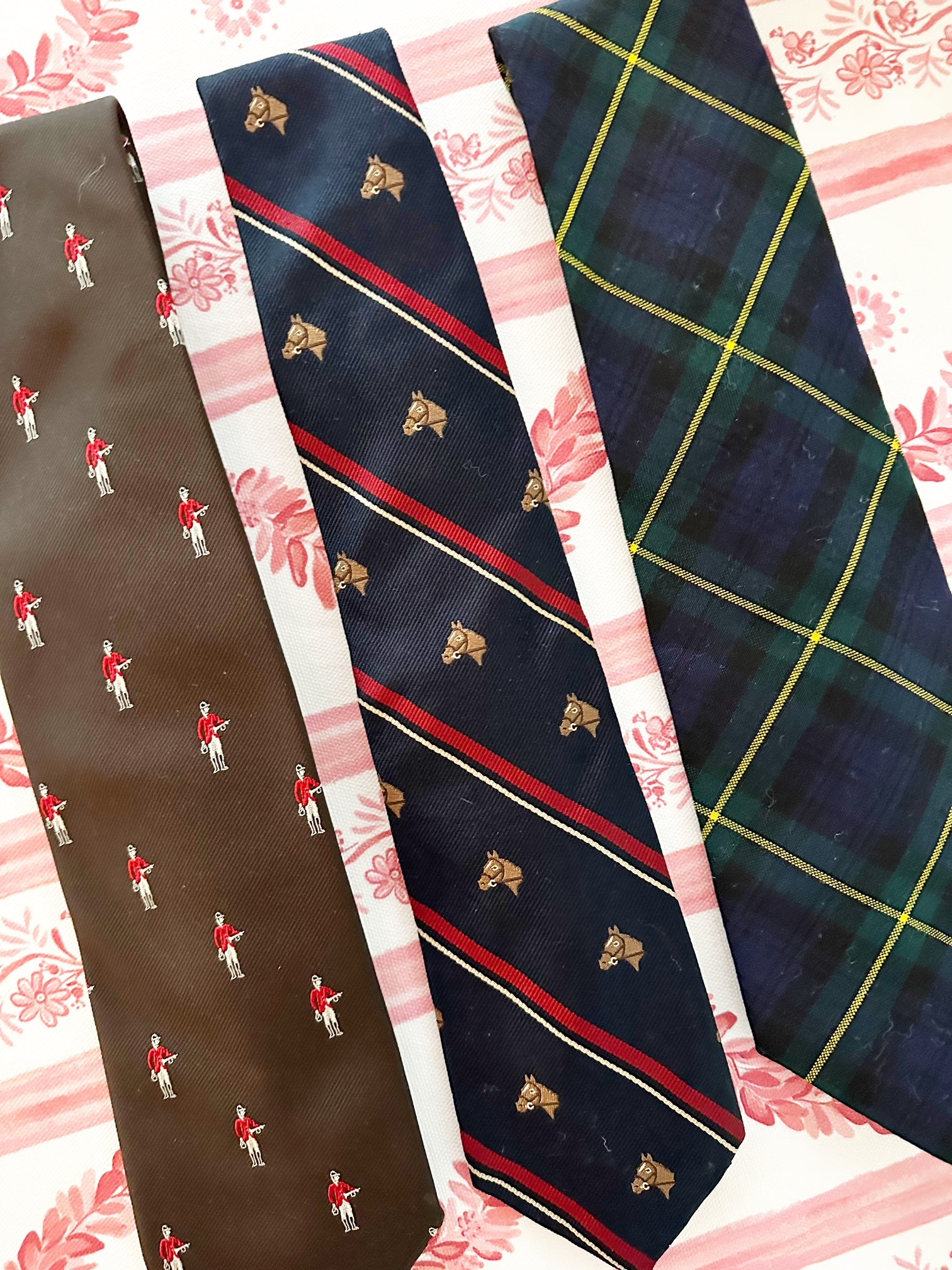 Vintage Preppy Men's Neck Tie