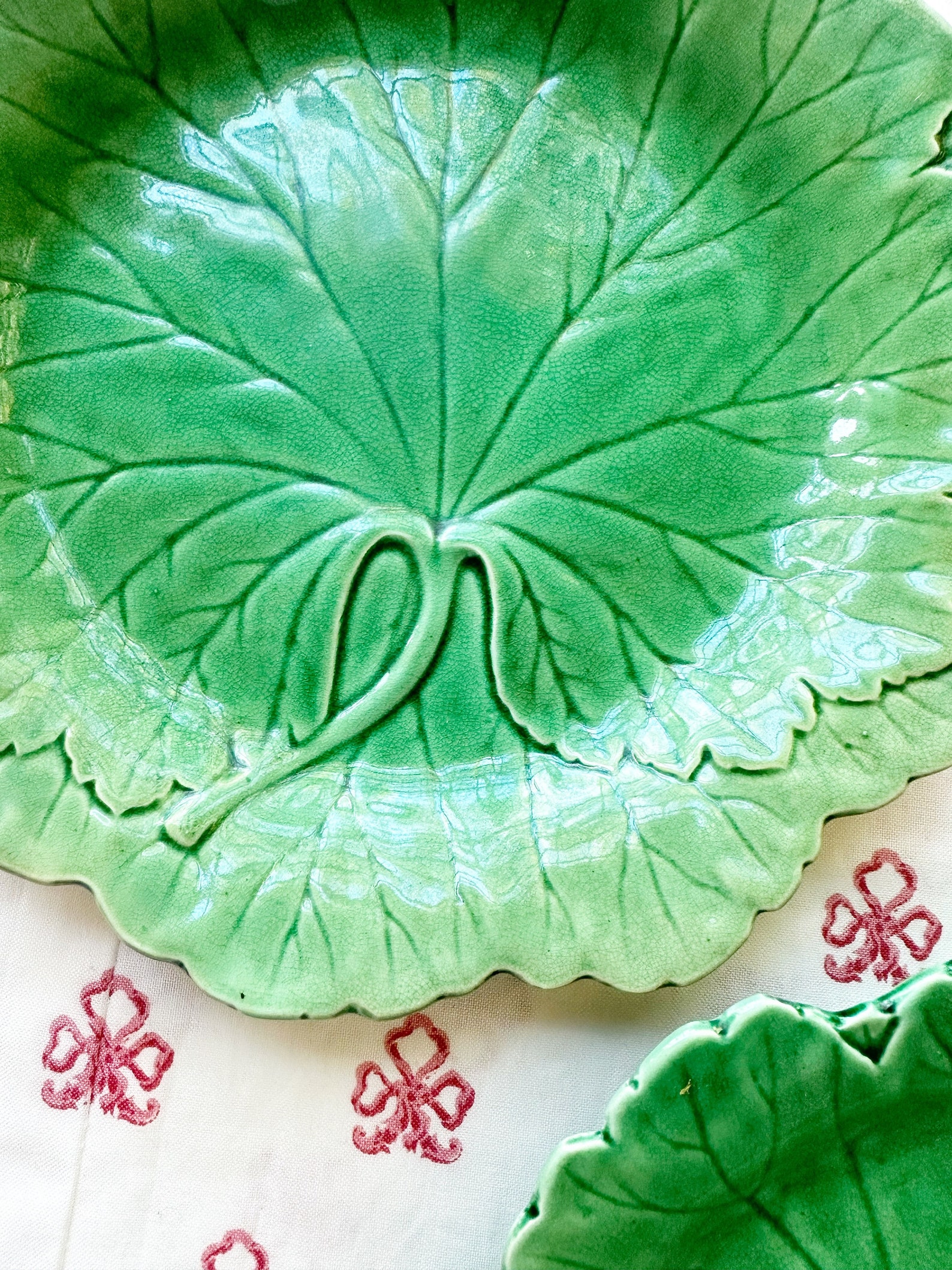 Pair of Green Wedgwood Cabbage Plates Etsy